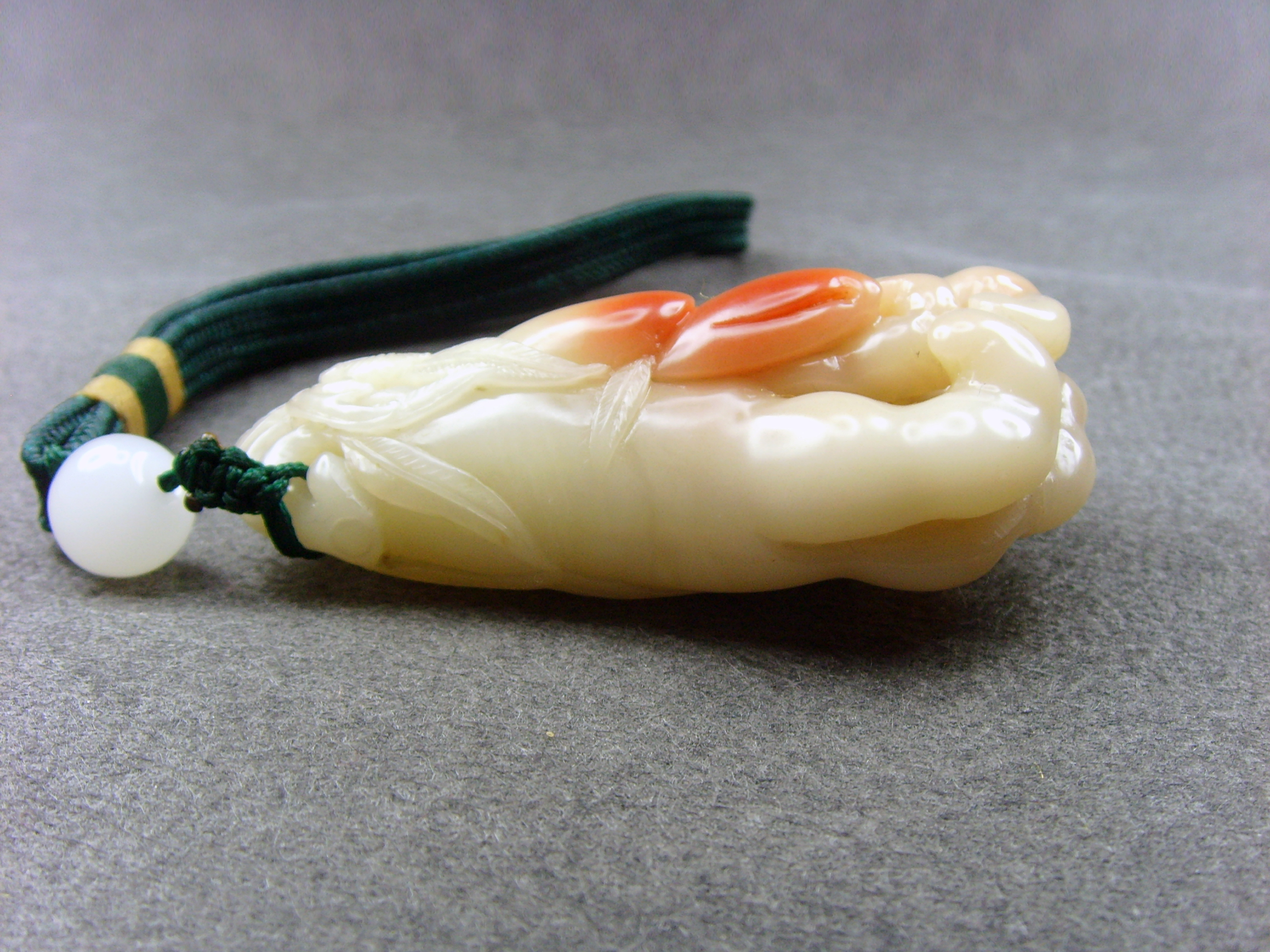 ss001寿山芙蓉把件左7.5-4.5-2cm.JPG