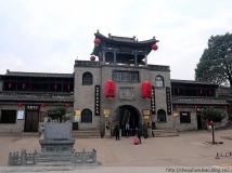 山西灵石：实拍晋商城堡王家大院